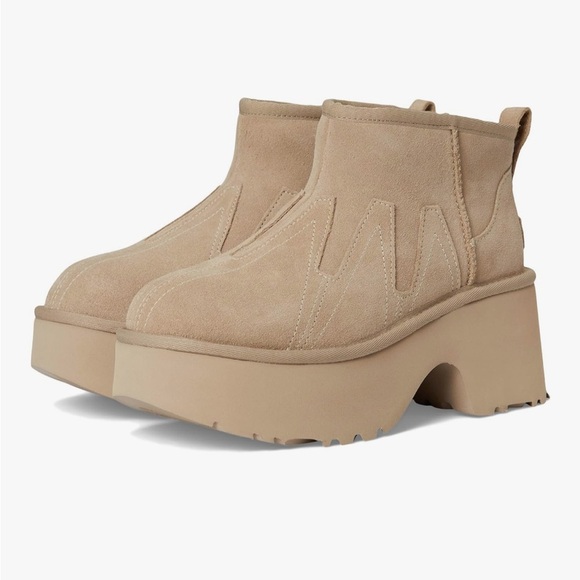 NEW! UGG Women's Ultra Mini New Heights Sunwave Ankle Boots - Picture 6 of 9
